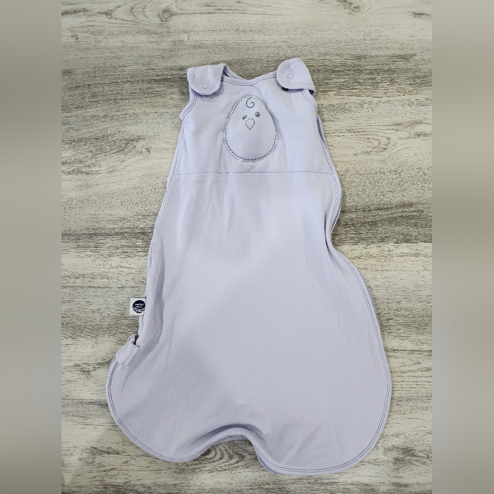 Nested bean baby swaddle